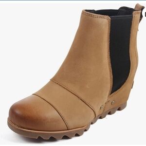 Sorel Women's Joan of Arctic Wedge II Chelsea Bootie | Camel | Size 7.5